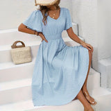 Lahe – Stiilne polka-dot kleit